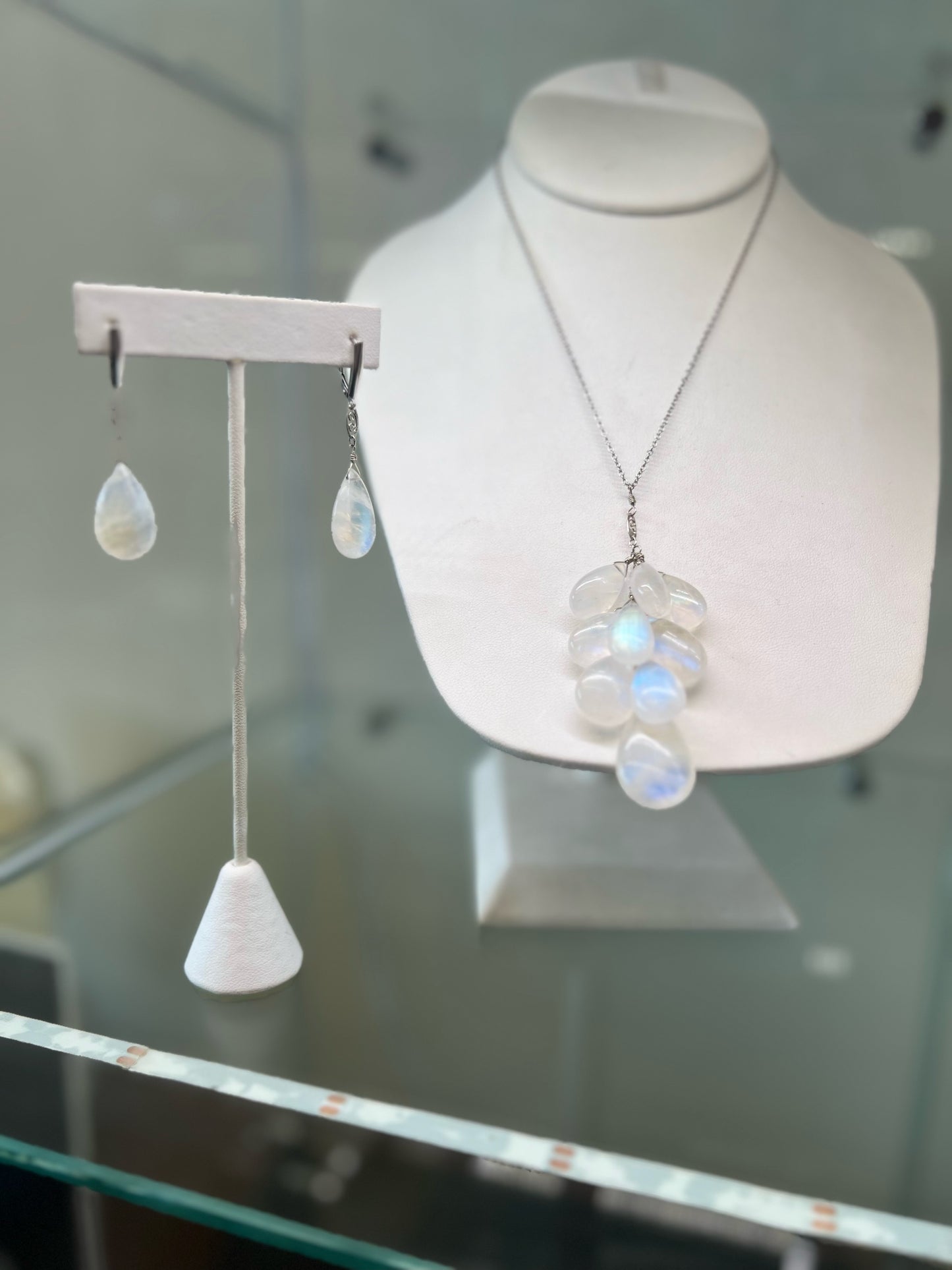 Moonstone Teardrops 14K white gold handmade necklace and leverback earrings