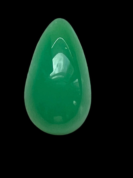 Chrysoprase cabochon