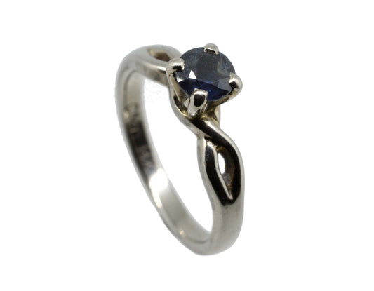 HE White gold and blue sapphire infinity engagement ring