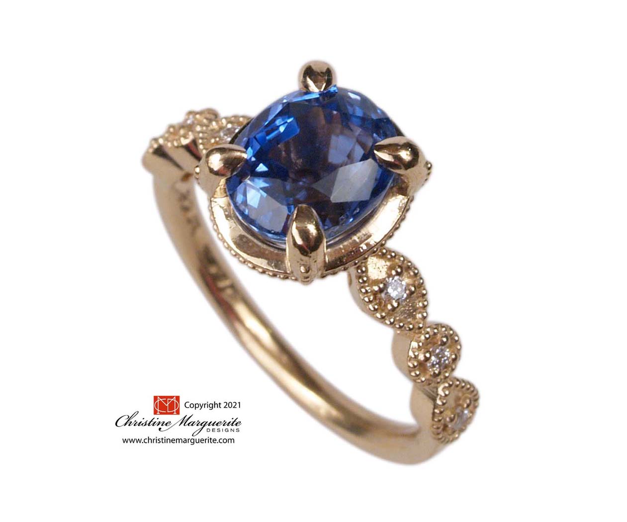 22K Yellow Gold and Vintage Sapphire